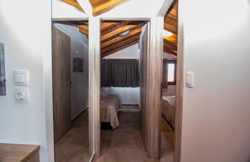 Golden Attic - Foto 14