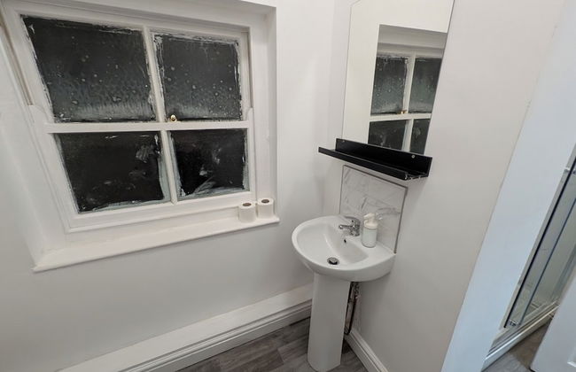 Comfortable Stay - Church Street Flat - Photo 18