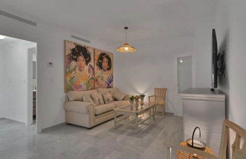 Tropical Chic Apartment in San Pedro Marbella - SAN MARINO III - Photo 25