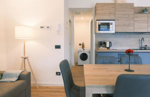 Costa Blu - Pool and terrace overlooking the lake - Foto 24