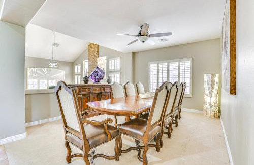 Luxe Mtn-View Mansion with Hot Tub in Phoenix! - Foto 7