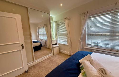 Refined Cottage Living Near Ascot & Windsor - Foto 2