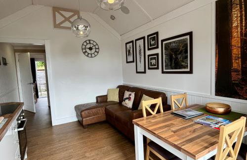 Hare Lodge with Hot Tub - Foto 11