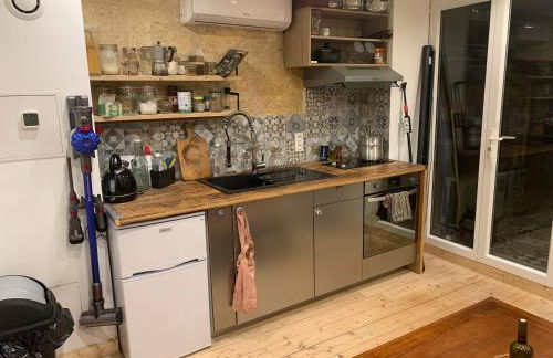 appartement cosy avec climatisation et patio centre historique de Bordeaux - Foto 8