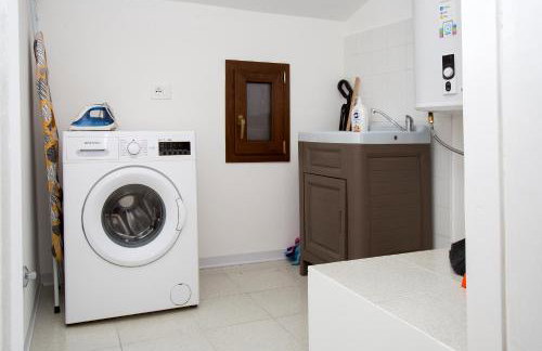 Plaza Suites - Photo 30