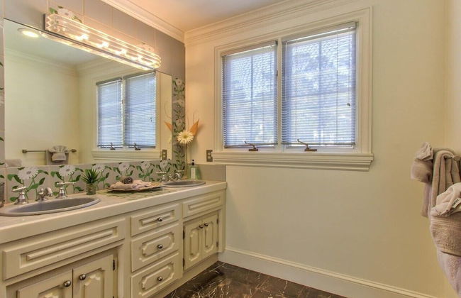 Lx33: Luxury Vacation Villa On Pebble Beach With Pool - Foto 31