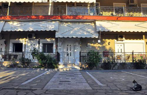 Studios Kostas & Despina - Photo 17