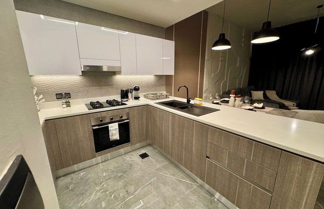 Easygo-upgraded 1bdr Mageye MBR - Photo 10