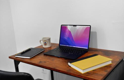 4BR House Mins to Downtown Annapolis with Firepit, Basement Bar, & Sleeps 12 - Foto 29