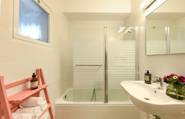 Seaside Escape with Private Patio by Sea N Rent - Foto 36