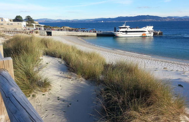 Barco a las Islas Cíes fdesde Moaña - Photo 2