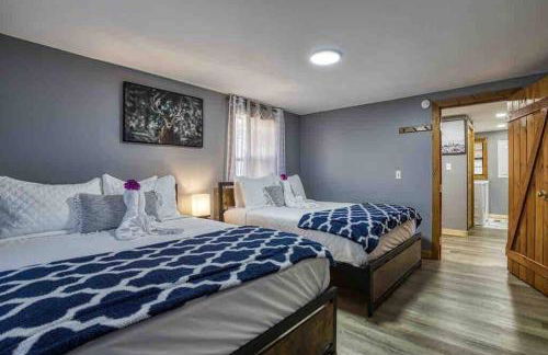 Country Cabin, Fenced area for pets, Hot Tub, Arcade!!! - Foto 13