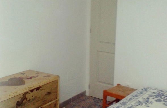 Beachfront House - Photo 7