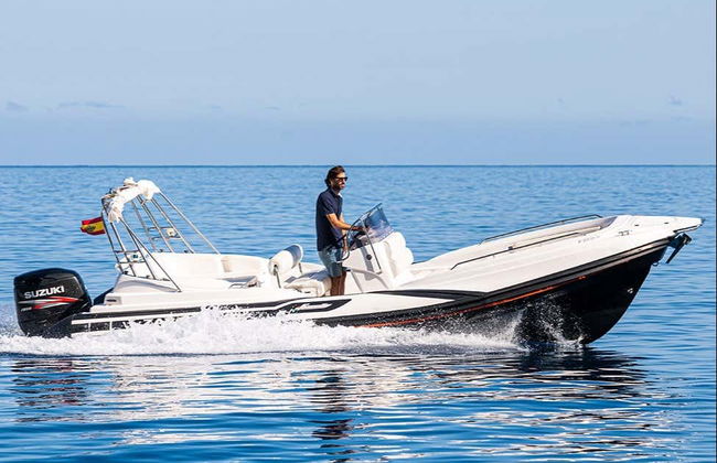 Alquiler de barco con patrón en Puerto de Andrach - Foto 7