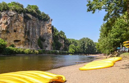 2 Bedroom Lovely Home In Vitrac - Foto 8