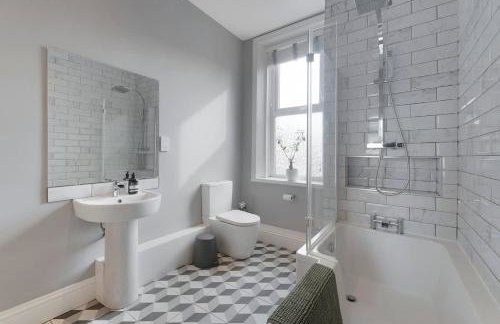 New! 2BR in Biddlestone road - Photo 19