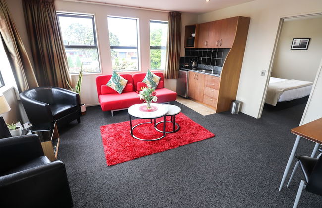 Coleraine Suites & Apartments - Photo 26