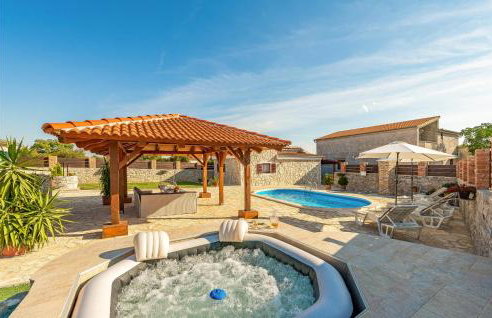 Beautiful Home In Zemunik Gornji - Foto 6