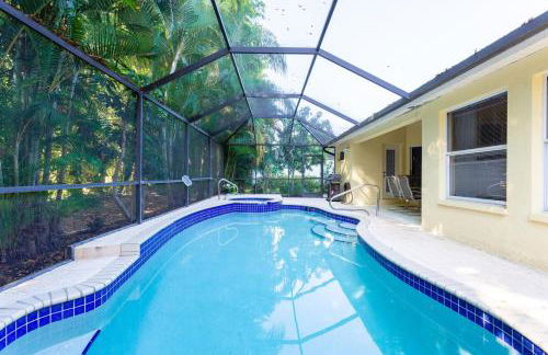 SERENE & ATTRACTIVE 3BR HEATED POOL/SPA HOME - Photo 34