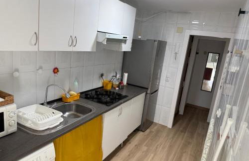 Sevilla Apartamento en Camas a minutos del centro de Sevilla Wifi - Foto 17