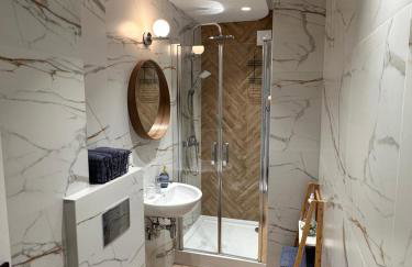 Cozy Bay Apartment - 15 minutes drive from the Old Town - Foto 23