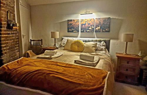 The Old Dairy, comfy 1 bedroom apartment with lounge,bathroom and kitchenette near town, pubs and walks - Photo 8