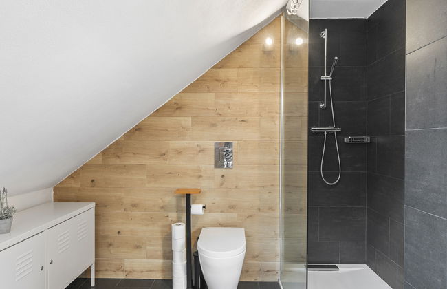 6 bedroom House in Benešov nad Černou with garden and terrace - Photo 43