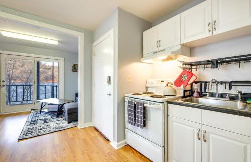 Cozy Water-View Apt in the Heart of Downtown! - Foto 9