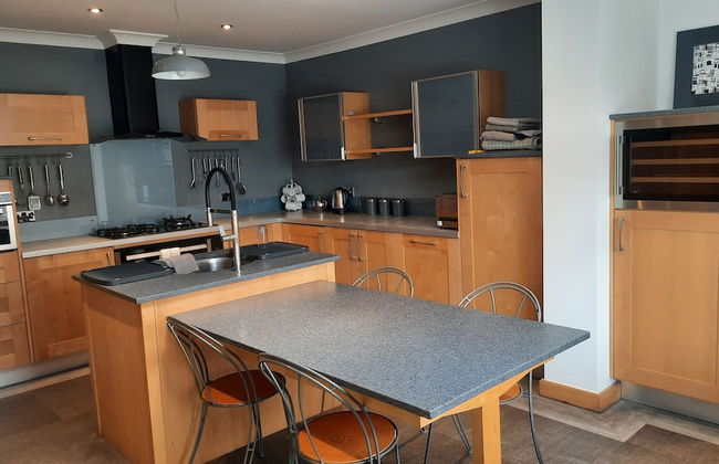 Impeccable 5-bed House in Stockton-on-tees - Foto 8