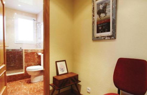 Lovely Home In St Cebrià De Vallalta - Foto 40