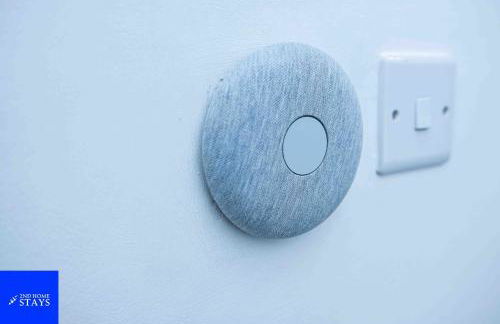 2ndHomeStays-Walsall- A Charming 3-Bed Home with Landscape View - Suitable for Contractors and Families -Large Parking for 3 Vans - Sleeps 7- 7 mins to J10 M6 and 21 mins to Birmingham - Foto 21