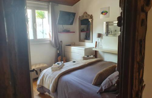 maison de charme avec piscine et vue exceptionnelle - Foto 26