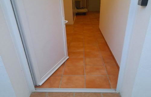 RÉSID'AZUR APPARTEMENT T2-PMR- Piscine privée - Foto 10