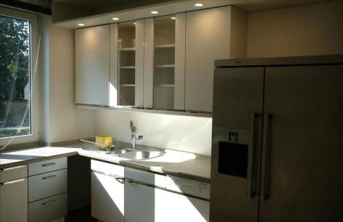 Ruhiges Haus mit privatem Garten - Foto 7