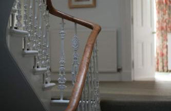 Beautiful Listed Mansion with incredible woodland views - Photo 3