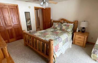 Spacious 5 BR on the Ranch - Foto 14