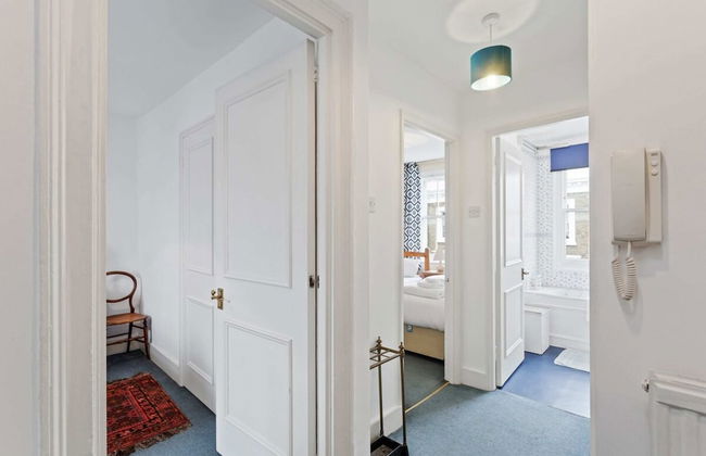 Cozy 2 Bedroom Flat in Pimlico near Metro Station - Foto 1