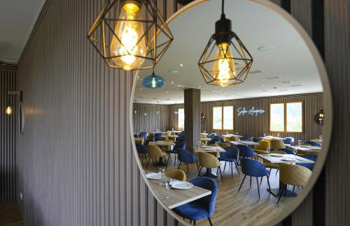 APARTAMENTOS Hotel TurMo - Foto 8
