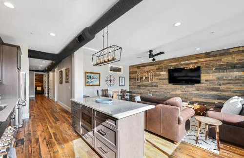 Downtown Condo with Two Ensuite Kings - Foto 3