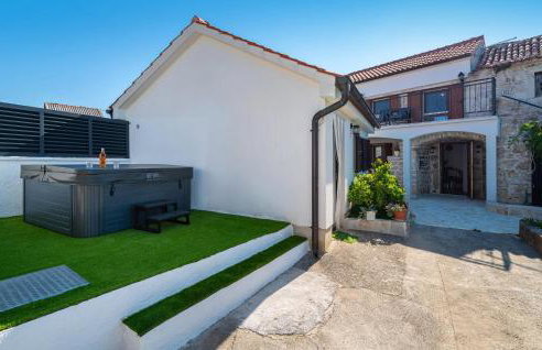 Lovely Home In Slivnica With Wifi - Foto 1