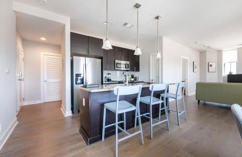 2B 2BA Luxury Downtown Suite Rooftop Deck & Gym - Foto 30