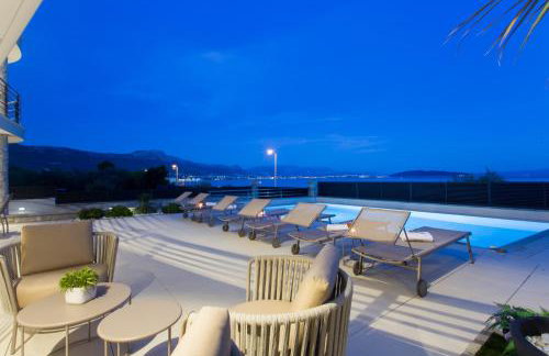 Luxury Beachfront Villa Sea Queen - Kastela - Foto 5