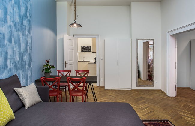 7 Tales Apartments by Adrez Living - Photo 30