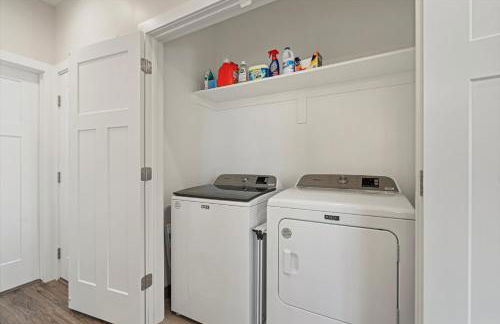 Mountain Art Retreat Ski Escape Hot Tub Games - Foto 42