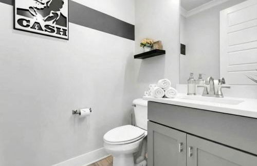 Lux Nashville Retreat 12 Beds Games Bar - Foto 82