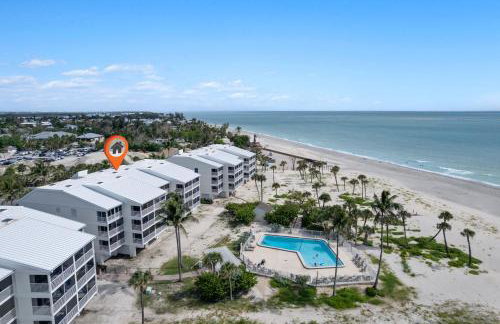 2531 Beach Villa- Captiva Three Bedroom Executive Penthouse Residence - Photo 18