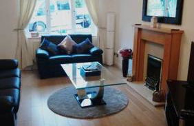 Three bedroom house in Culloden, Inverness - Photo 11