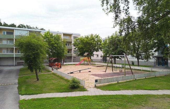 2BR Apt in Quiet Neighborhood - Foto 32