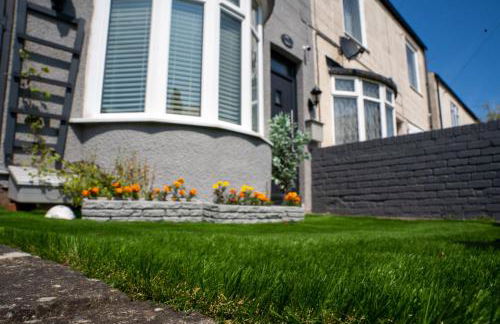 Cottage, Hot Tub, Open fire, Games Room, large Garden Sleeps 2-8 - Foto 72