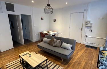 Le voltaire 1 chez Adrien - Foto 3